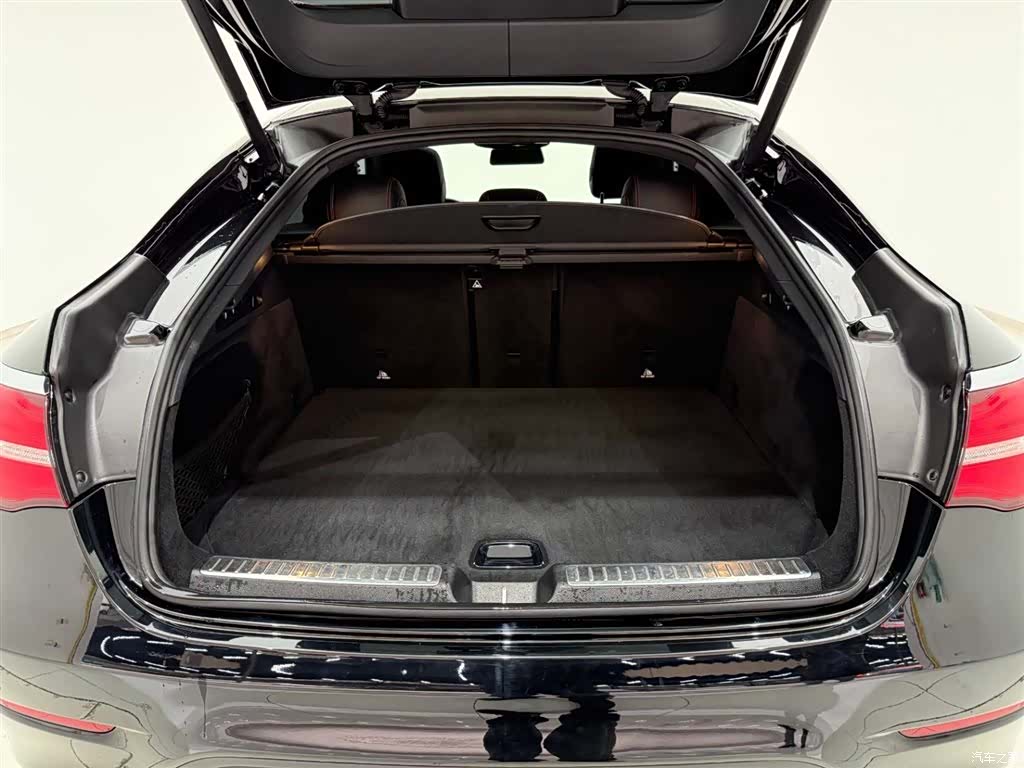Mercedes-Benz GLC, 2019 14