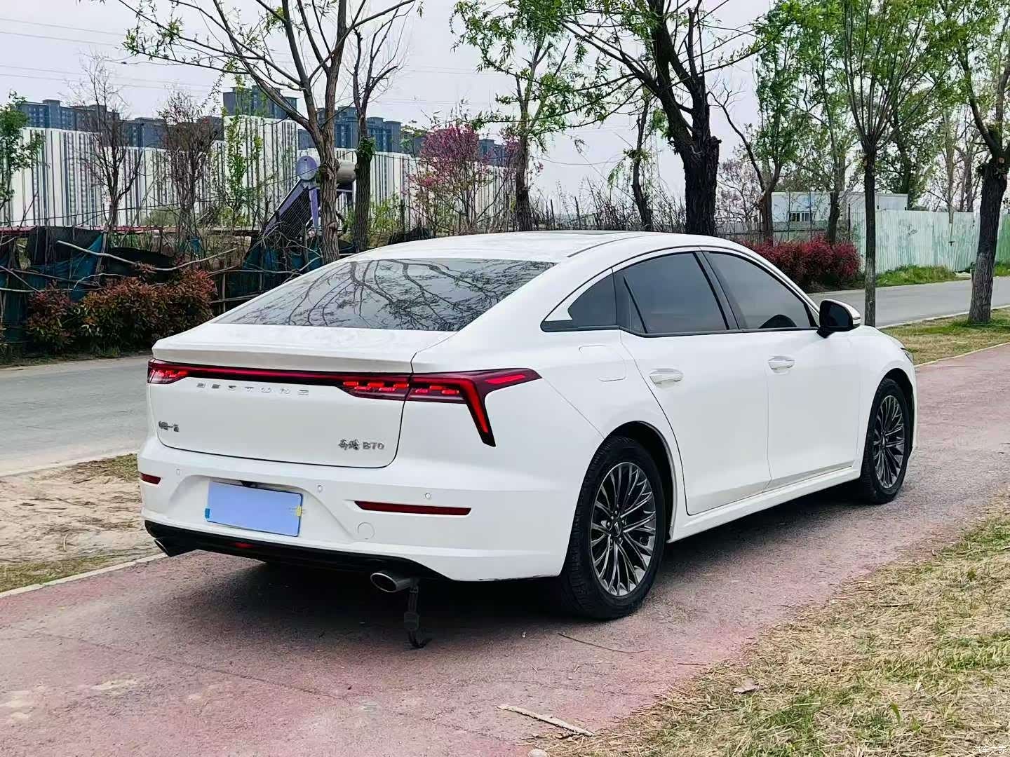 Bestune B70, 2023 4