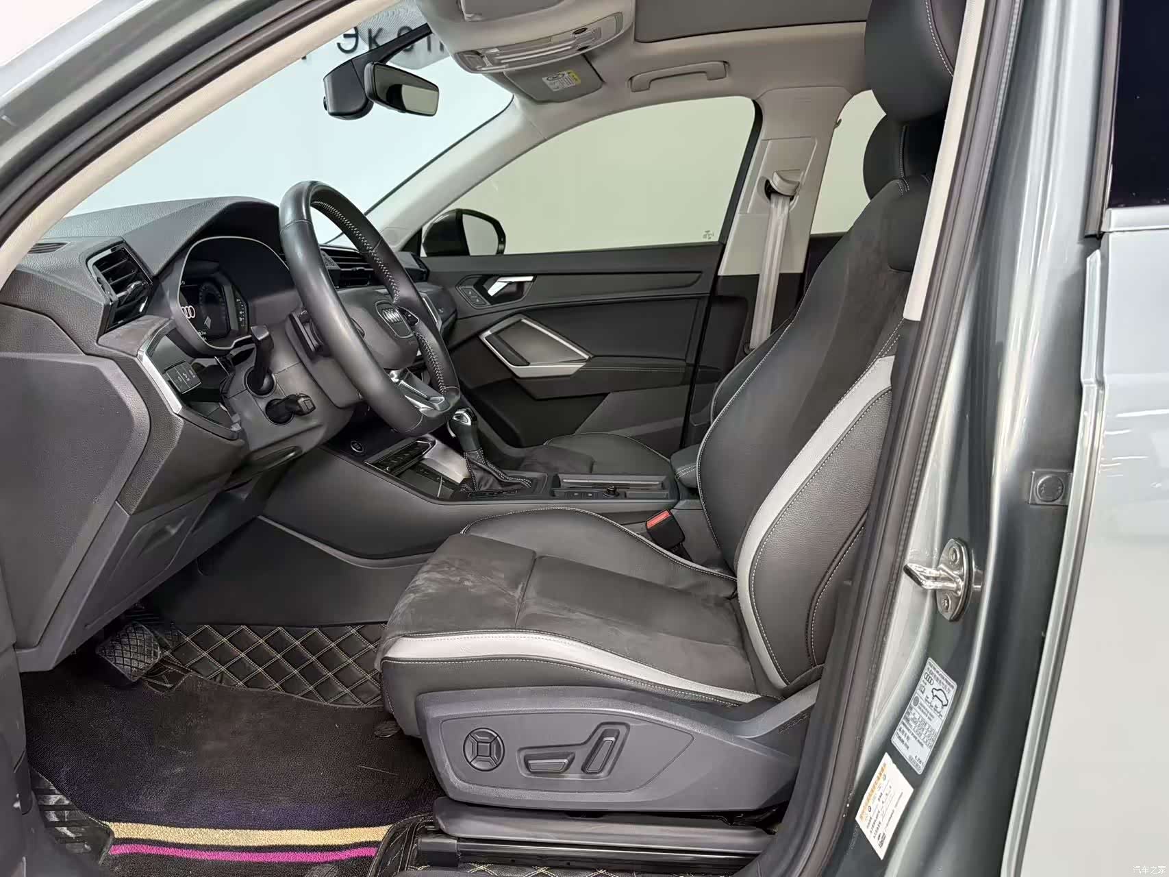Audi Q3, 2022 12