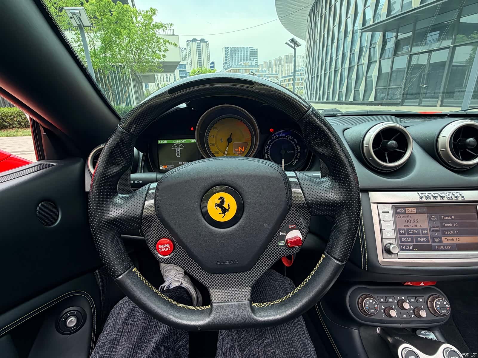 Ferrari California, 2011 21