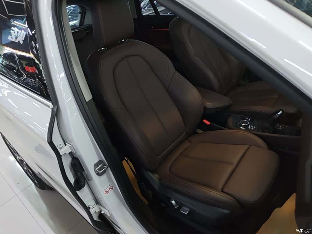 BMW X1, 2023 25
