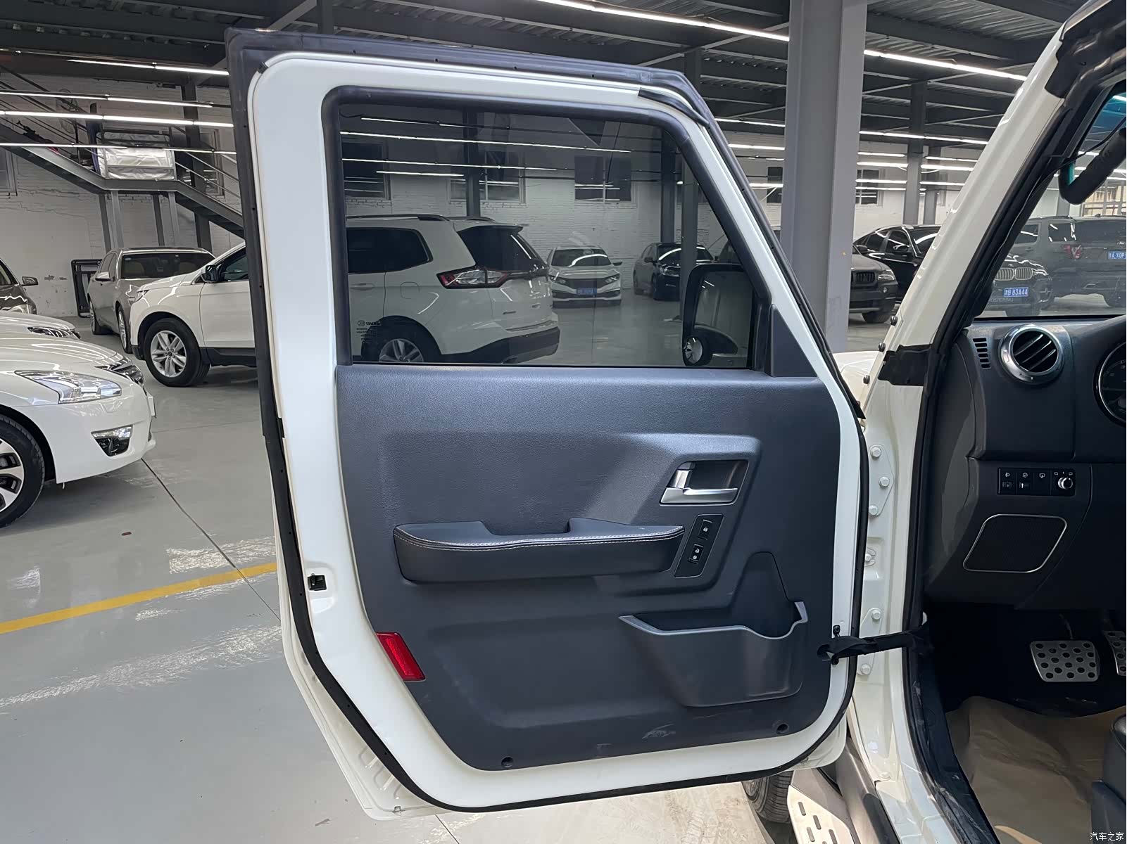 BAIC BJ40, 2017 6