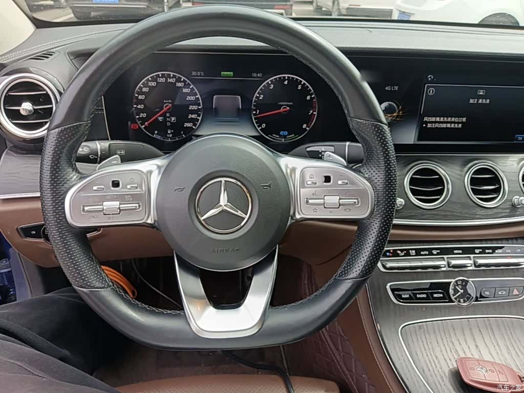 Mercedes-Benz E-Class, 2019 11