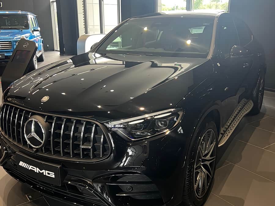 Mercedes-Benz GLC Coupe AMG 2025, фото 2