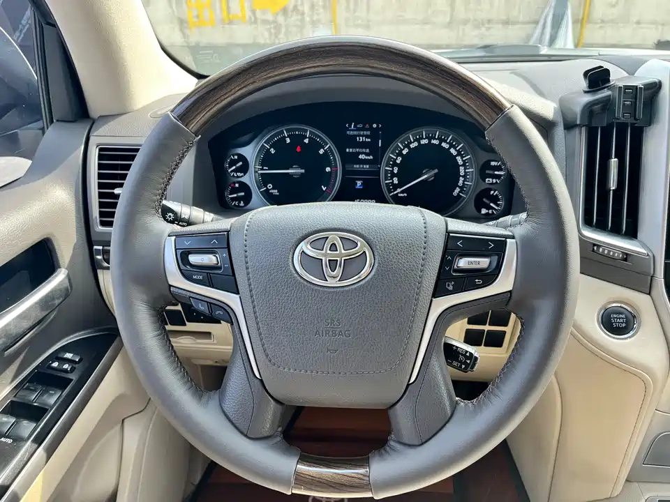Toyota Land Cruiser Toyota Land Cruiser