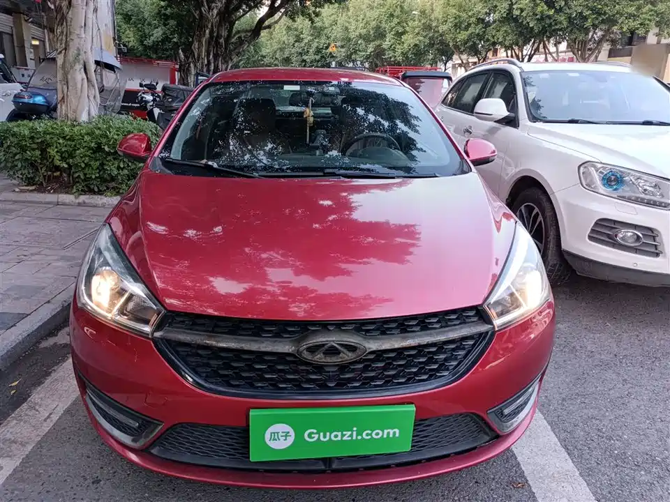 Chery Arrizo 5