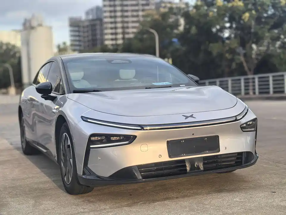 XPENG P7+