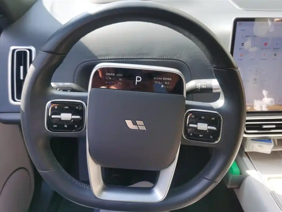Li Auto Ideal L7