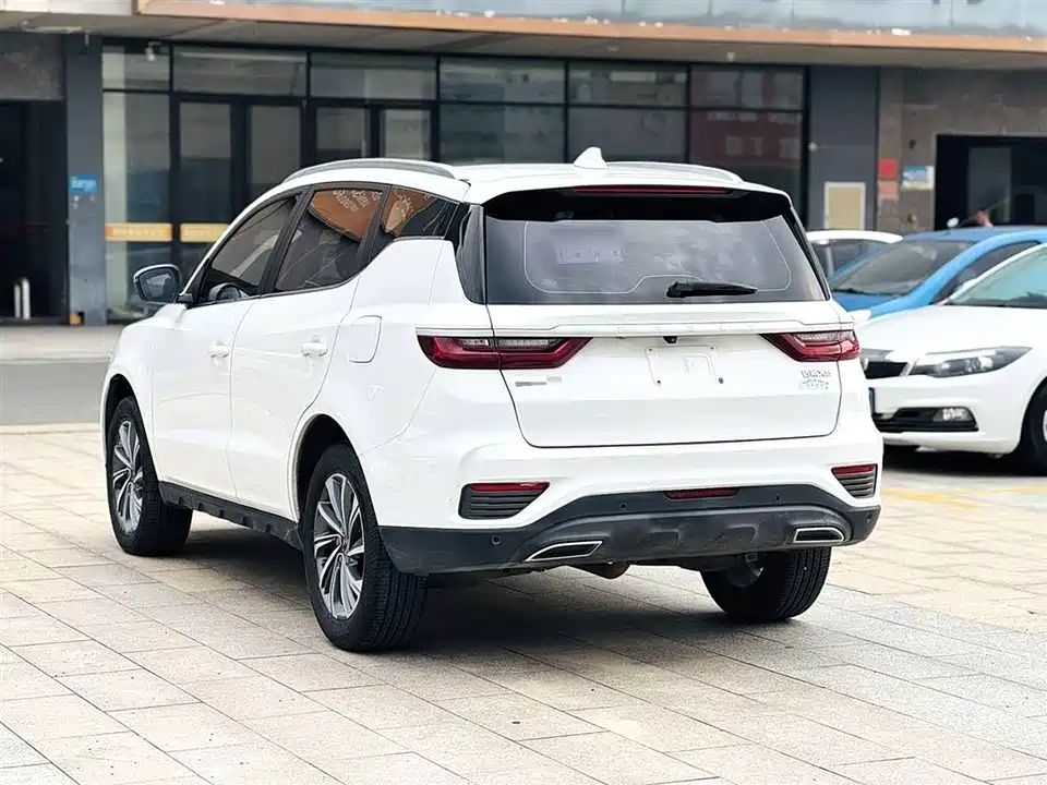 Geely Vision X6