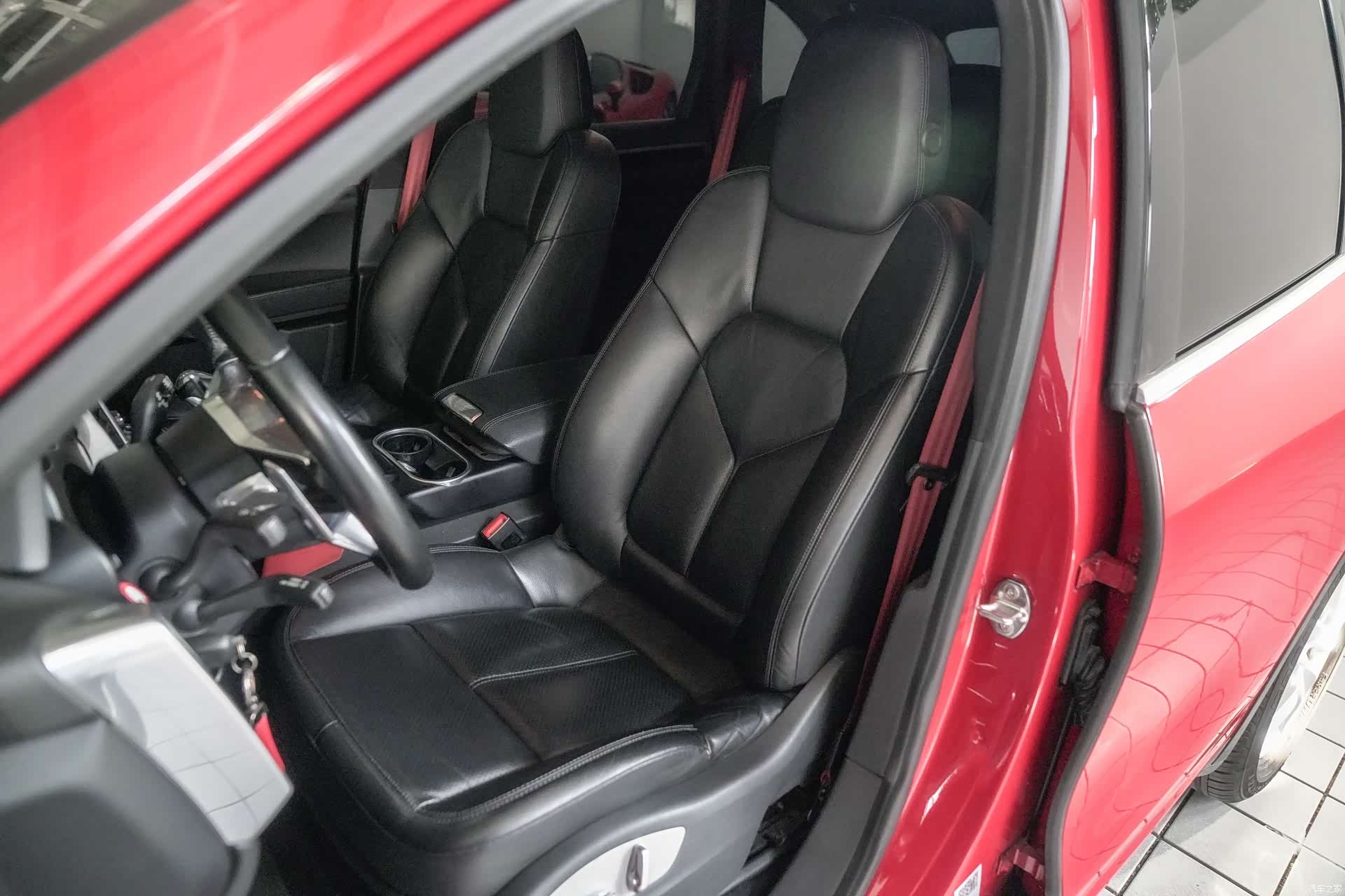 Porsche Cayenne, 2017 8
