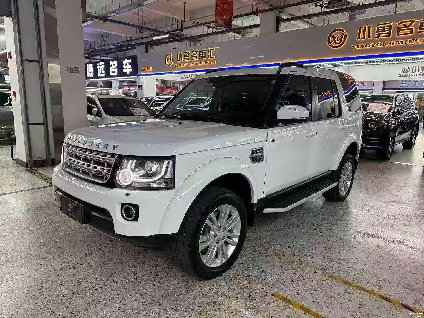 Land Rover Discovery, 2015 3