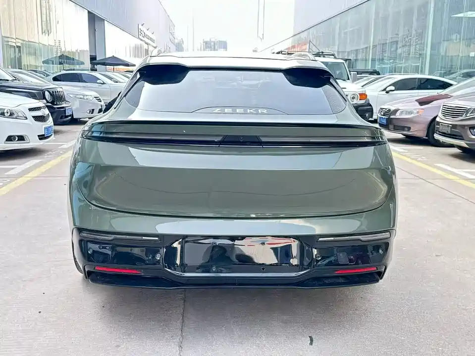 Zeekr 007GT