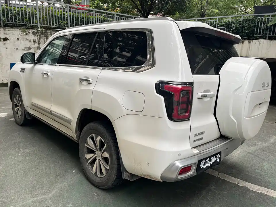 Beijing BJ60