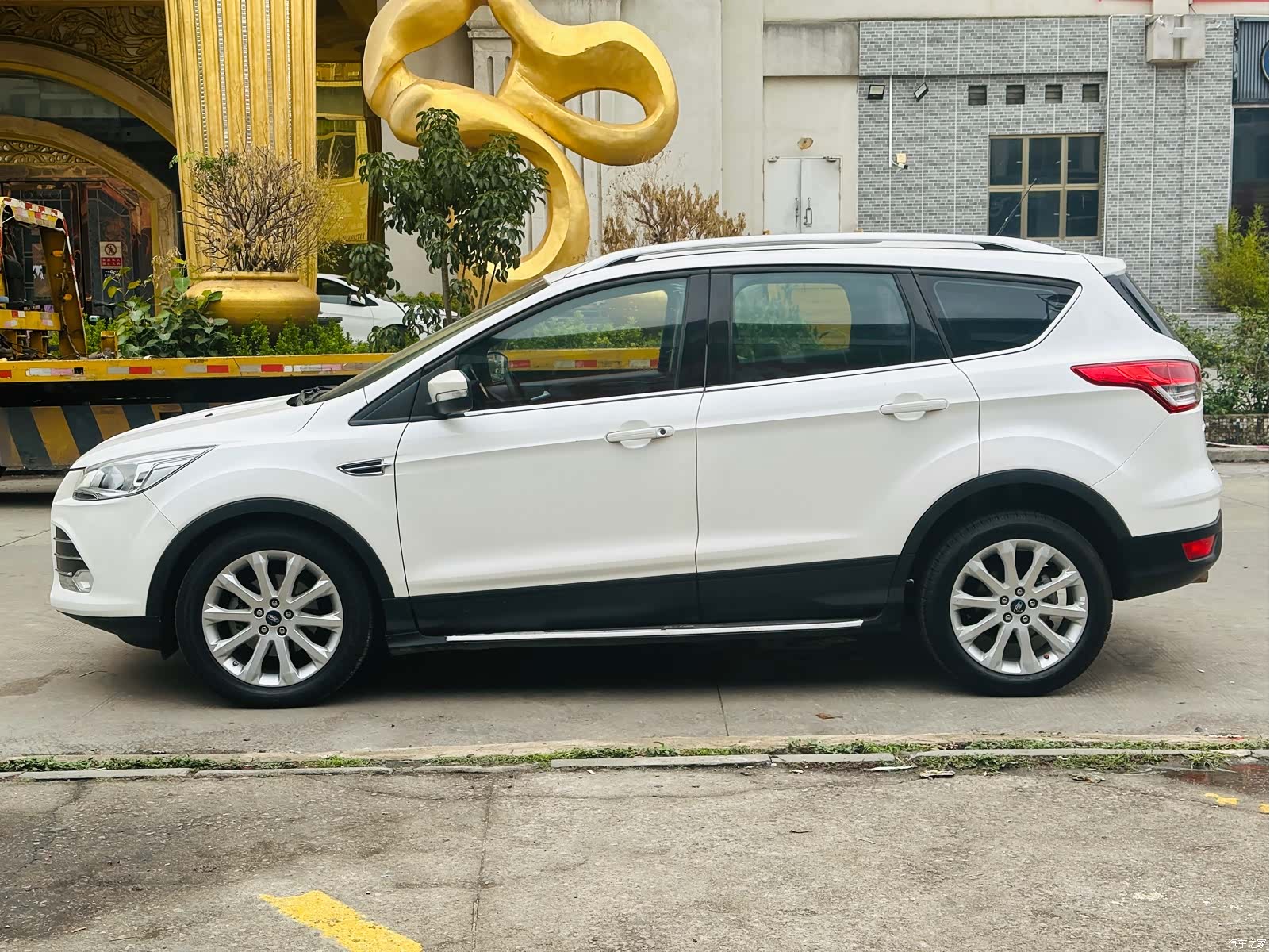 Ford Kuga, 2014 3