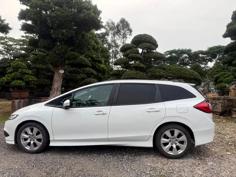 Honda Jade