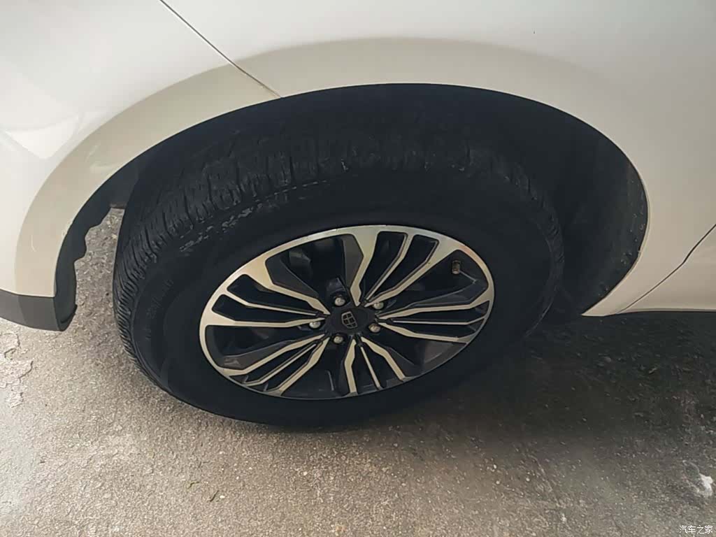 Geely X6, 2017 23