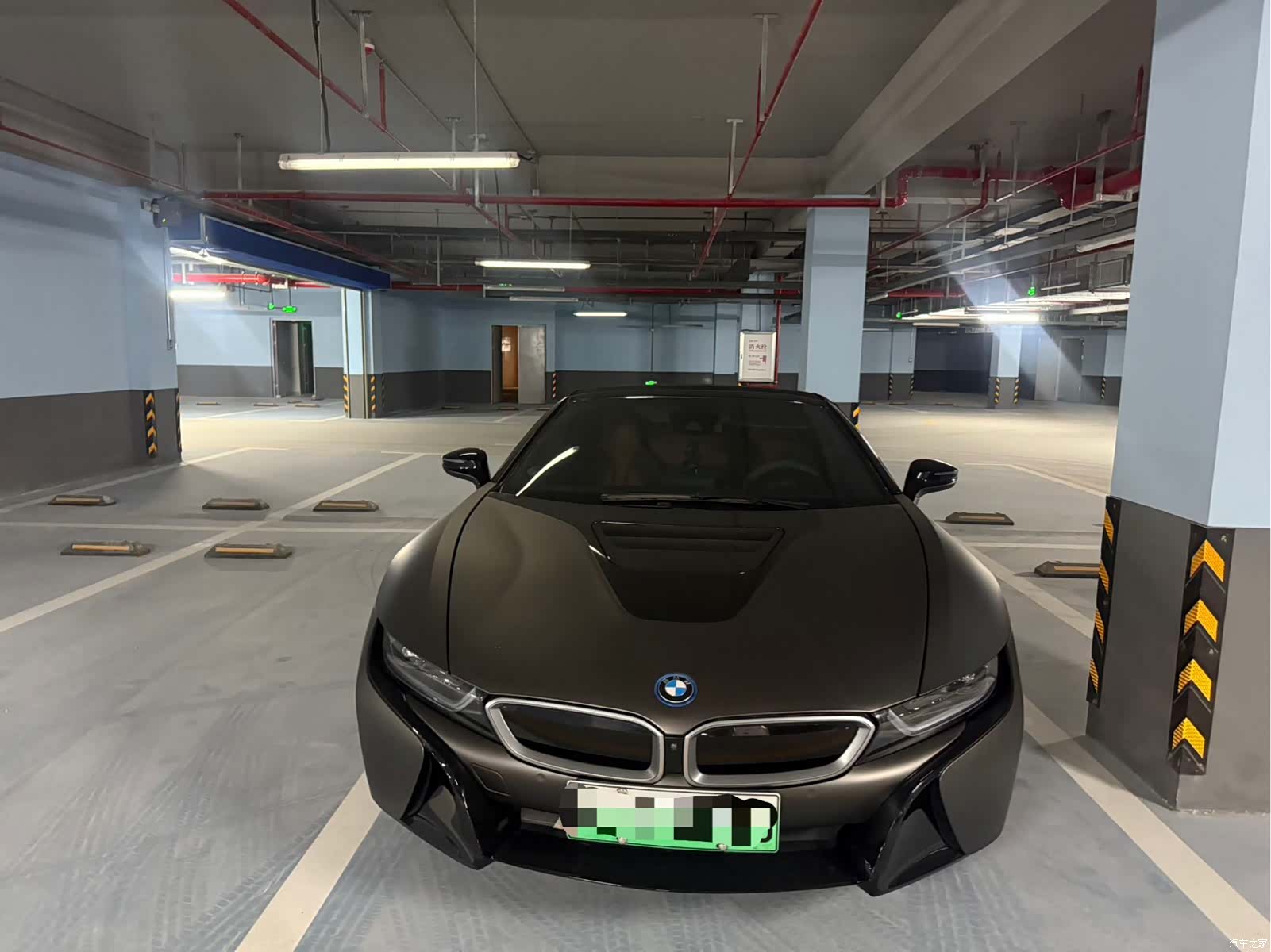 BMW i8, 2020 2