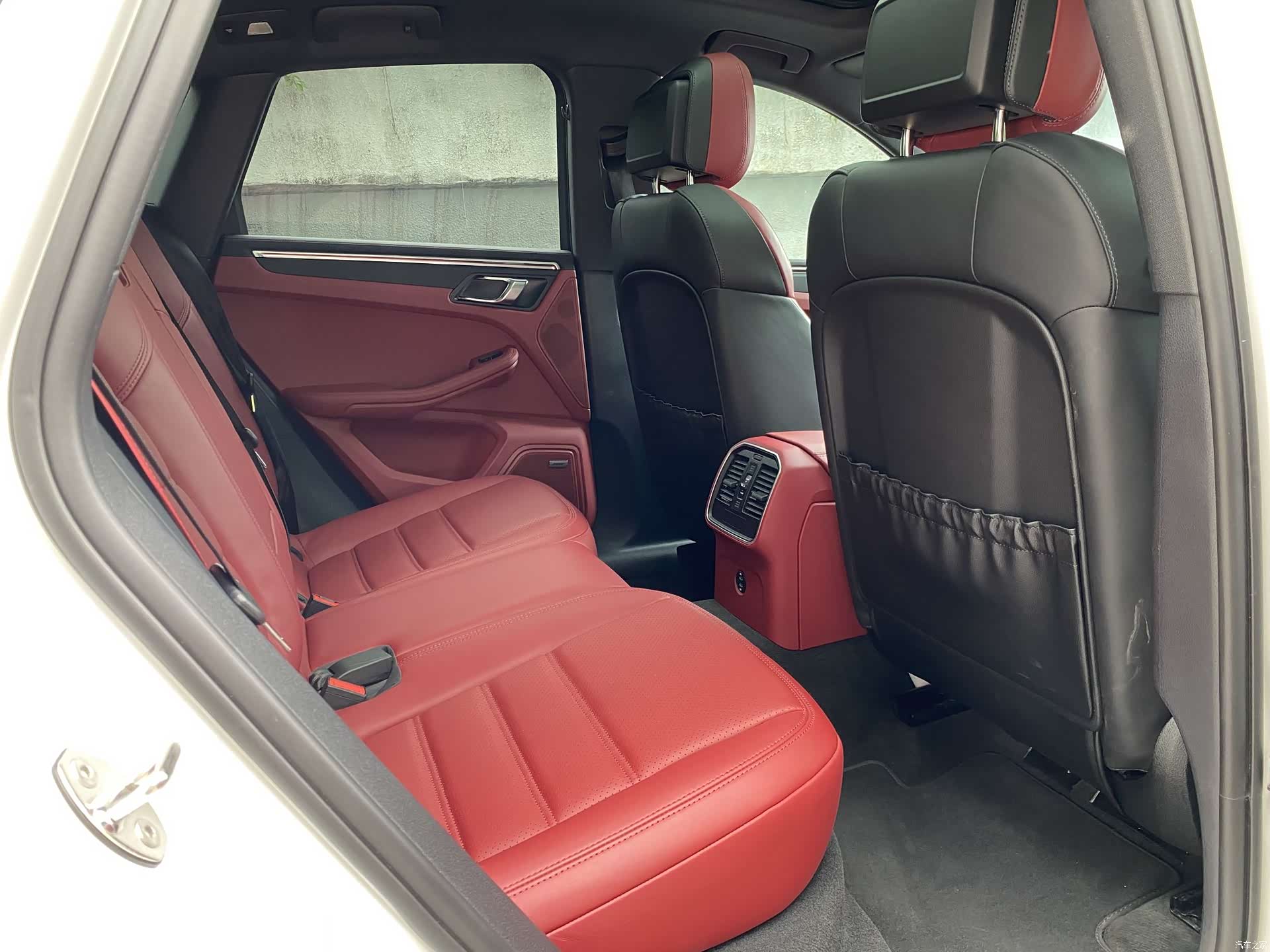 Porsche Macan, 2023 8