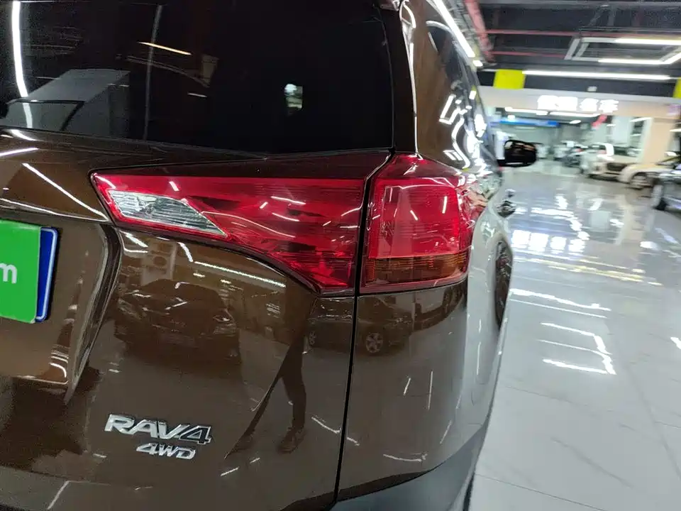 Toyota RAV4 Rongfang