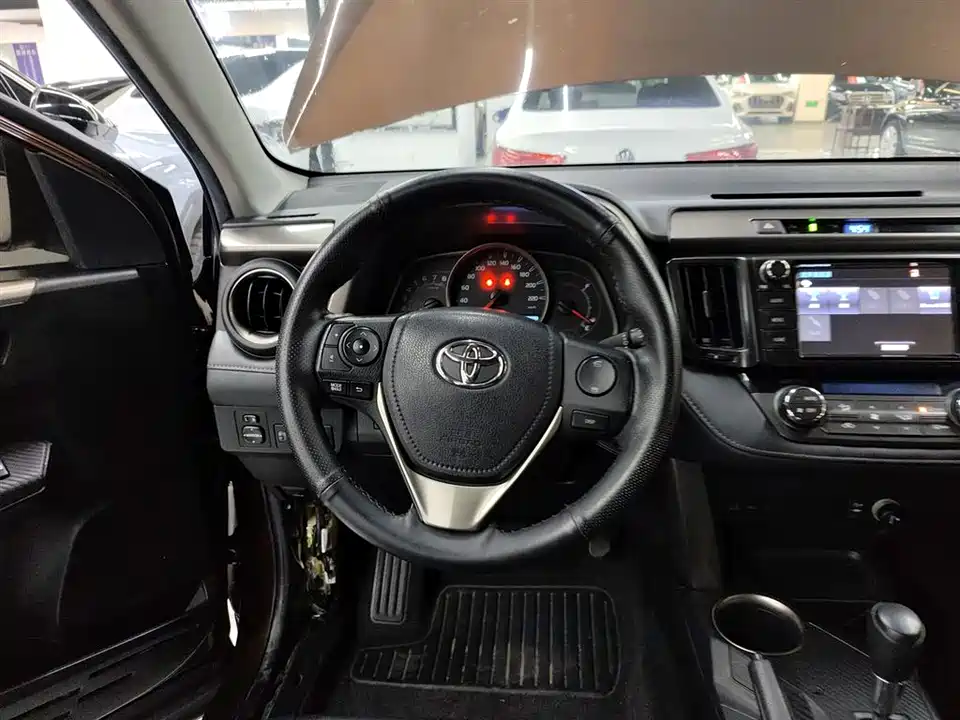Toyota RAV4 Rongfang