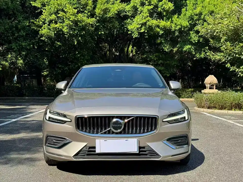 Volvo S60