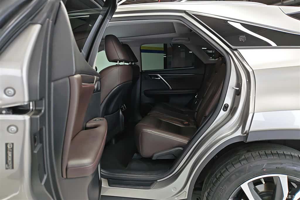 Lexus RX, 2020 11