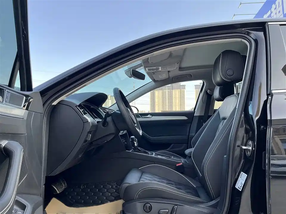 Volkswagen Magotan GTE