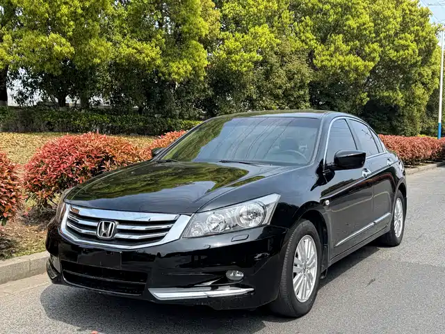 Honda Accord 2013 — купить из Китая под заказ
