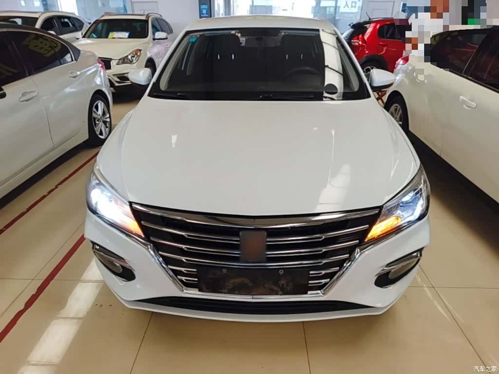 Roewe i5, 2019 3
