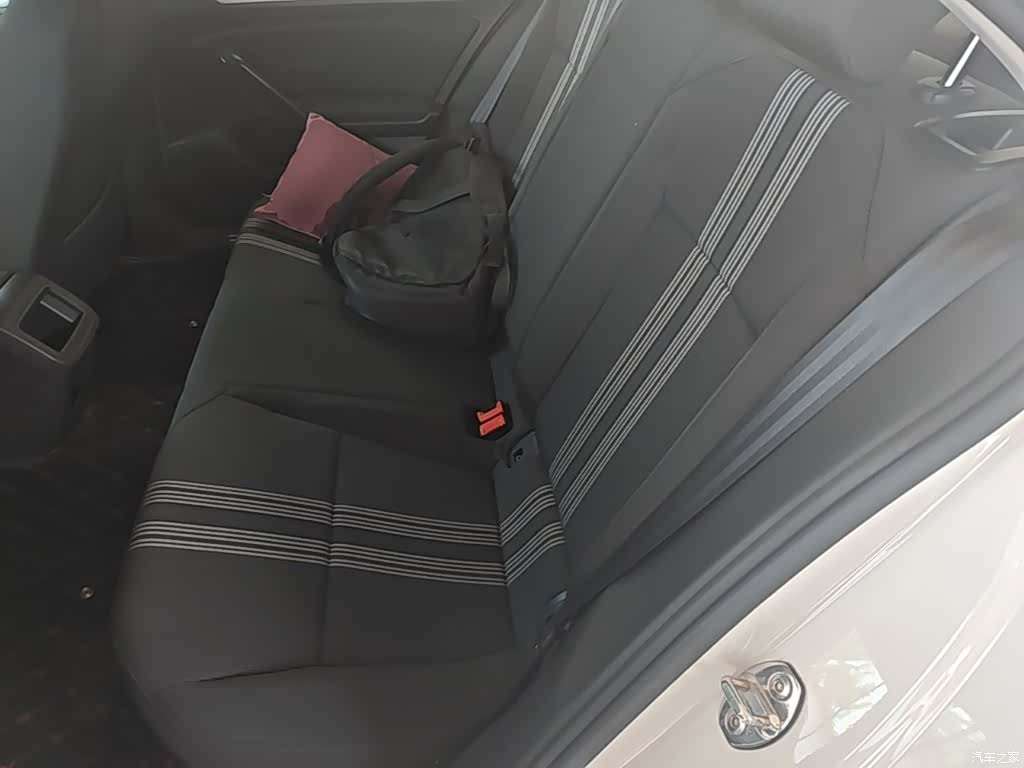 Volkswagen Lamando, 2018 17