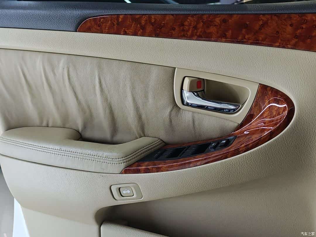 Toyota Crown, 2007 18