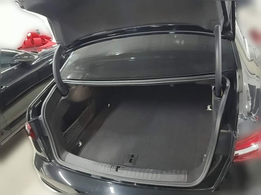 Audi A6L 2024, фото 15