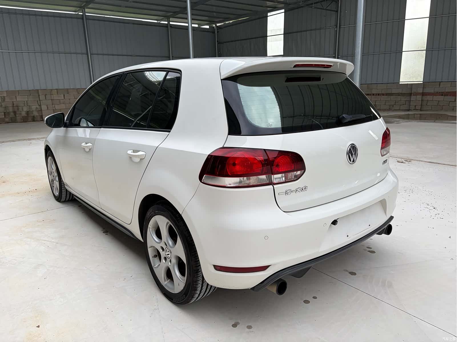 Volkswagen Golf, 2011 3