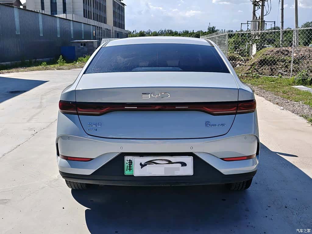 BYD Qin, 2025 все фото