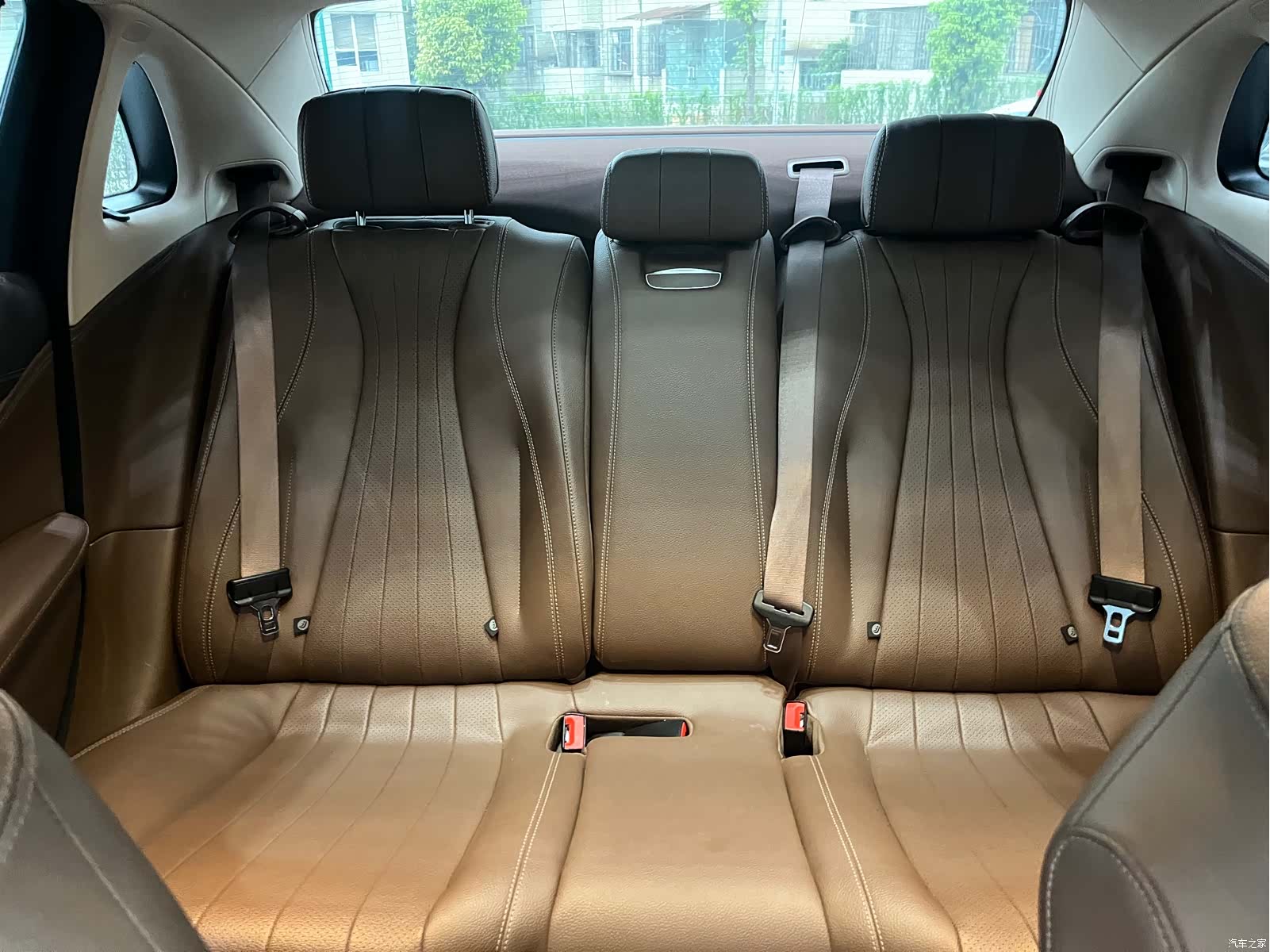 Mercedes-Benz E-Class, 2021 7
