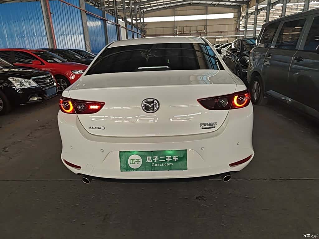 Mazda Mazda3, 2025 6