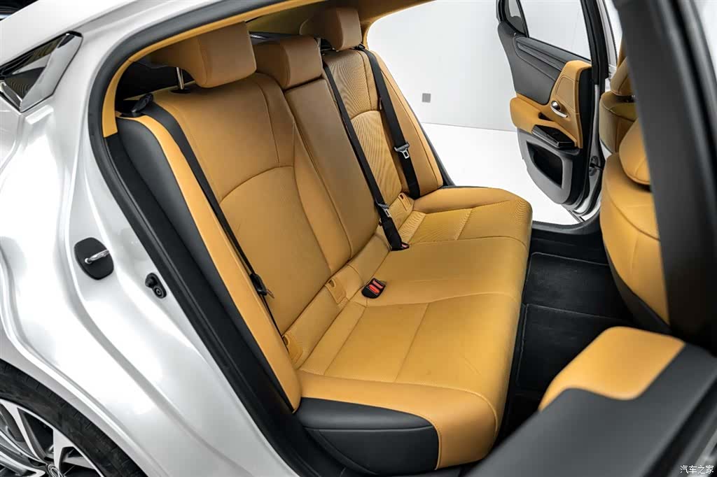 Lexus ES, 2023 26