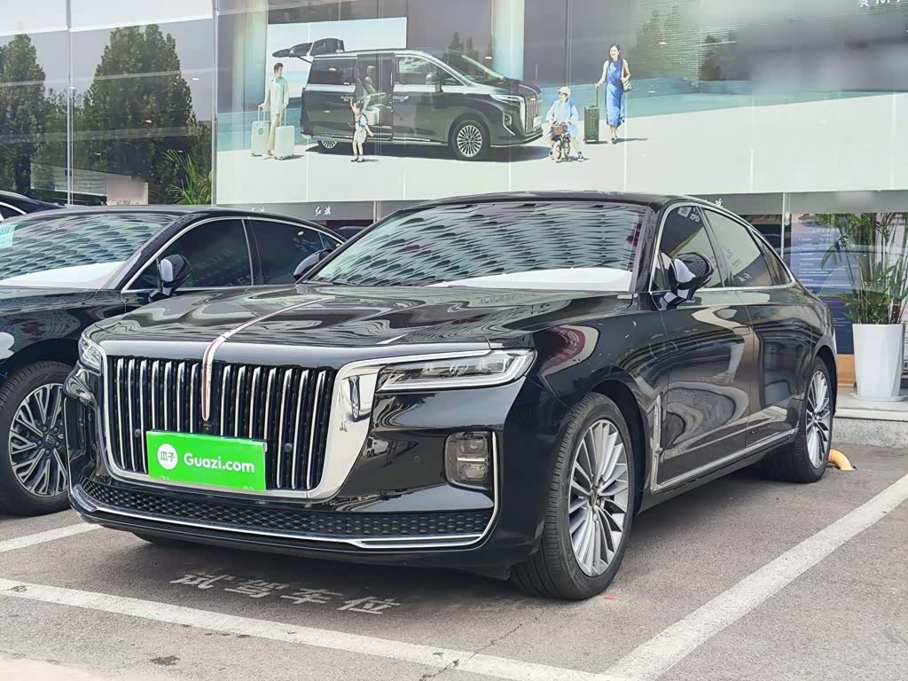 Hongqi H9 2022 2.0T
