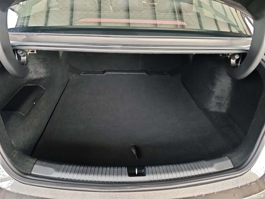 Roewe D7, 2025 19