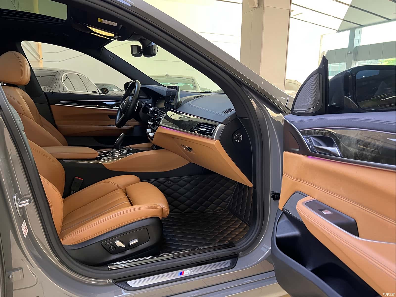 BMW 6 Series GT, 2021 8