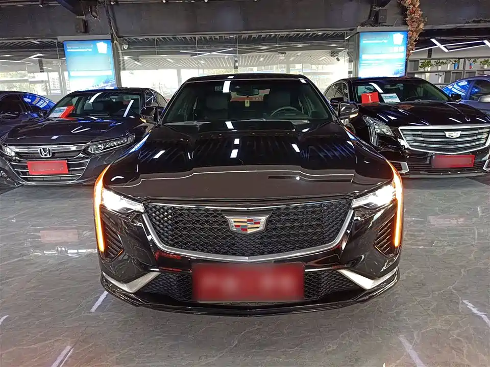 Cadillac CT4