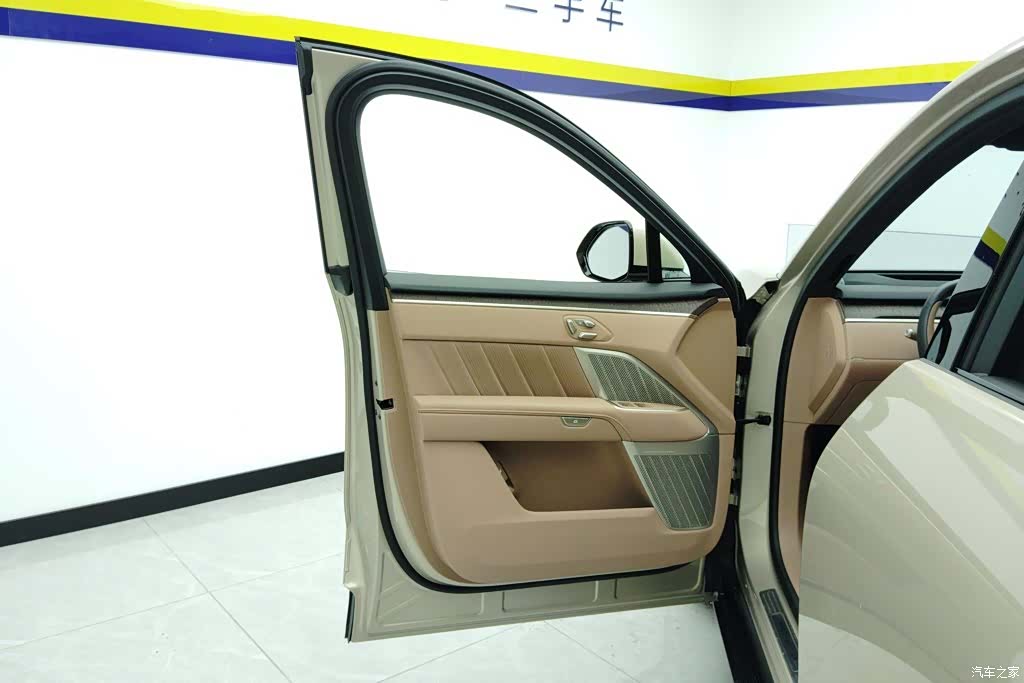 NIO L90, 2025 7