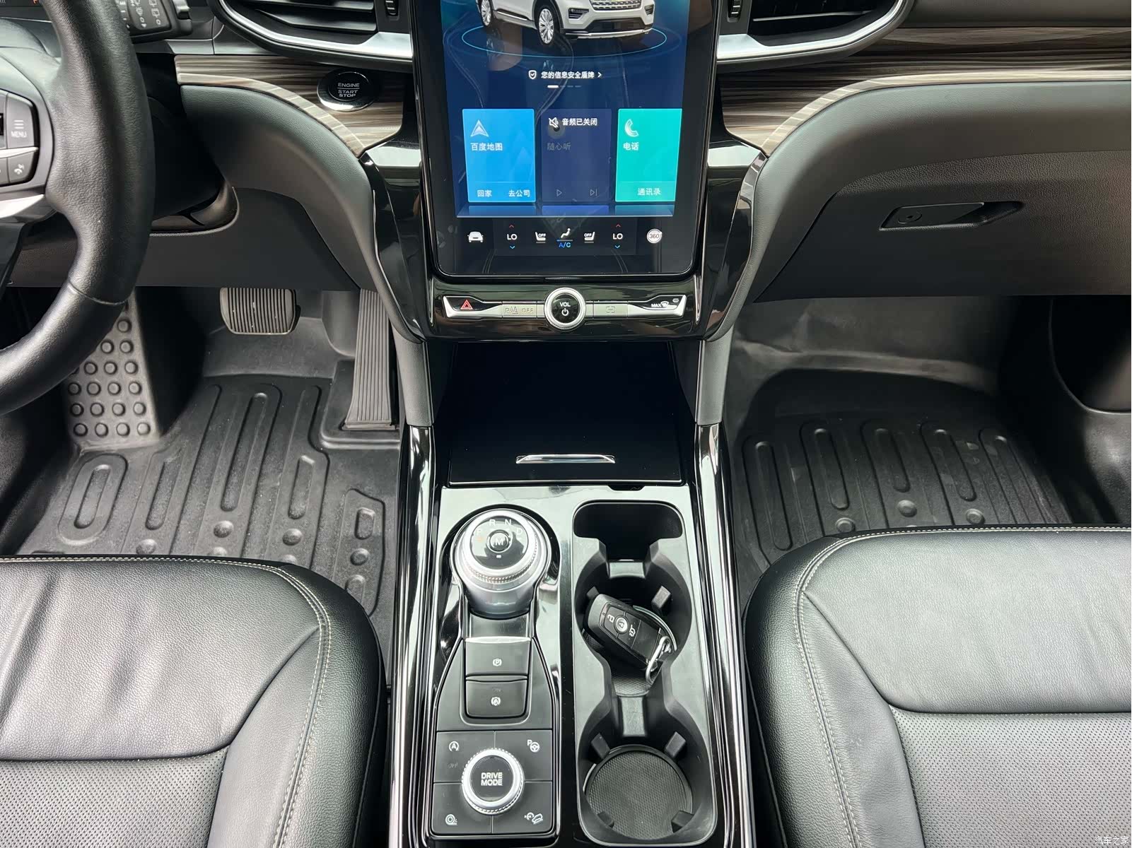 Ford Explorer, 2021 7