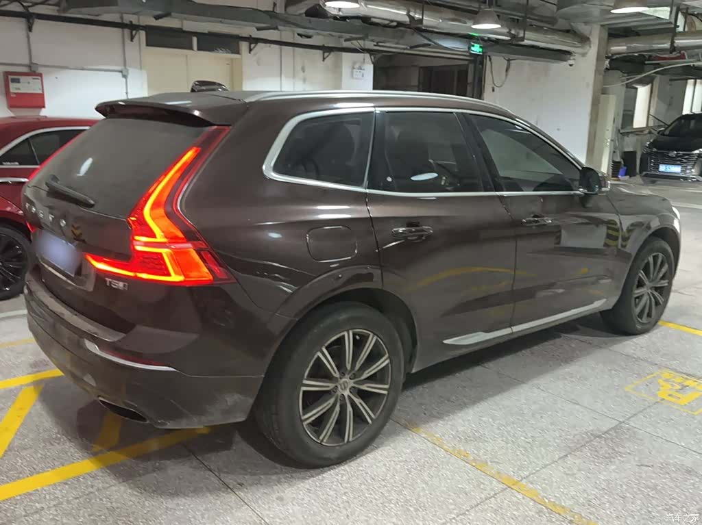 Volvo XC60, 2018 все фото