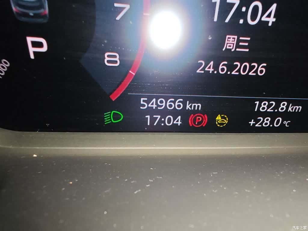 Audi Q3, 2021 8