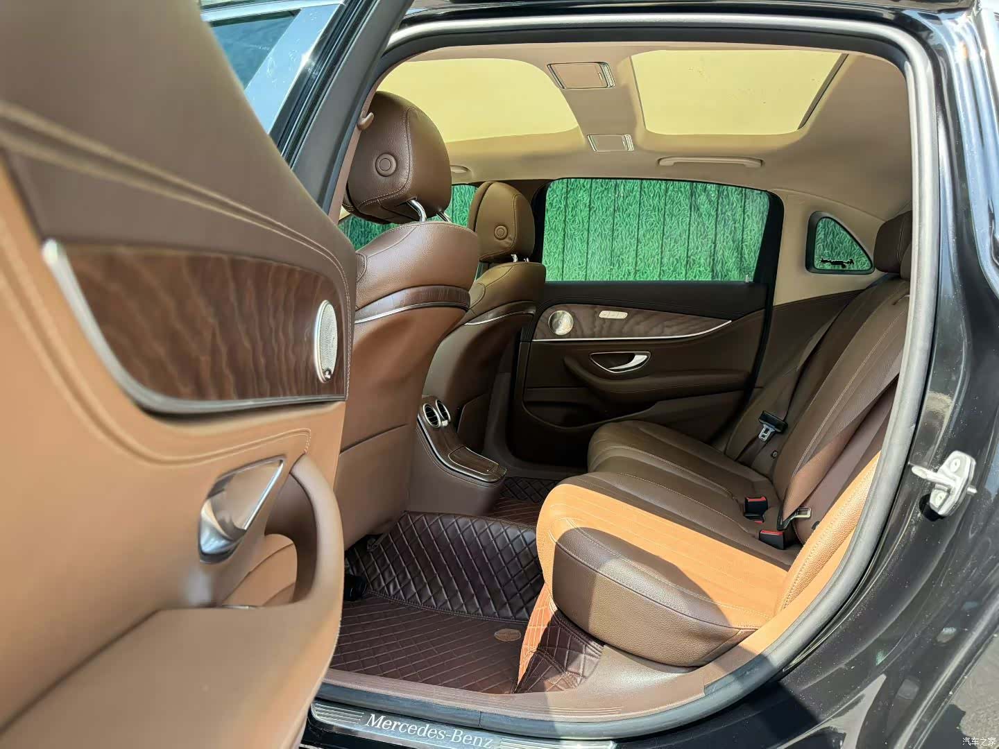 Mercedes-Benz E-Class, 2020 6
