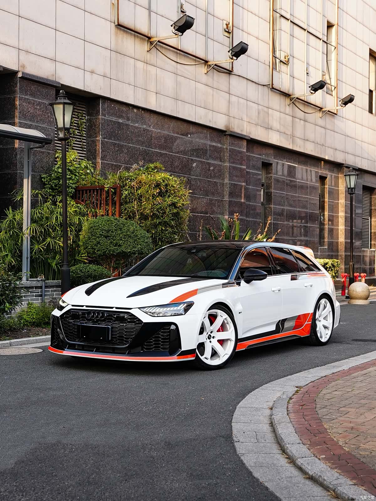 Audi RS, 2025 1
