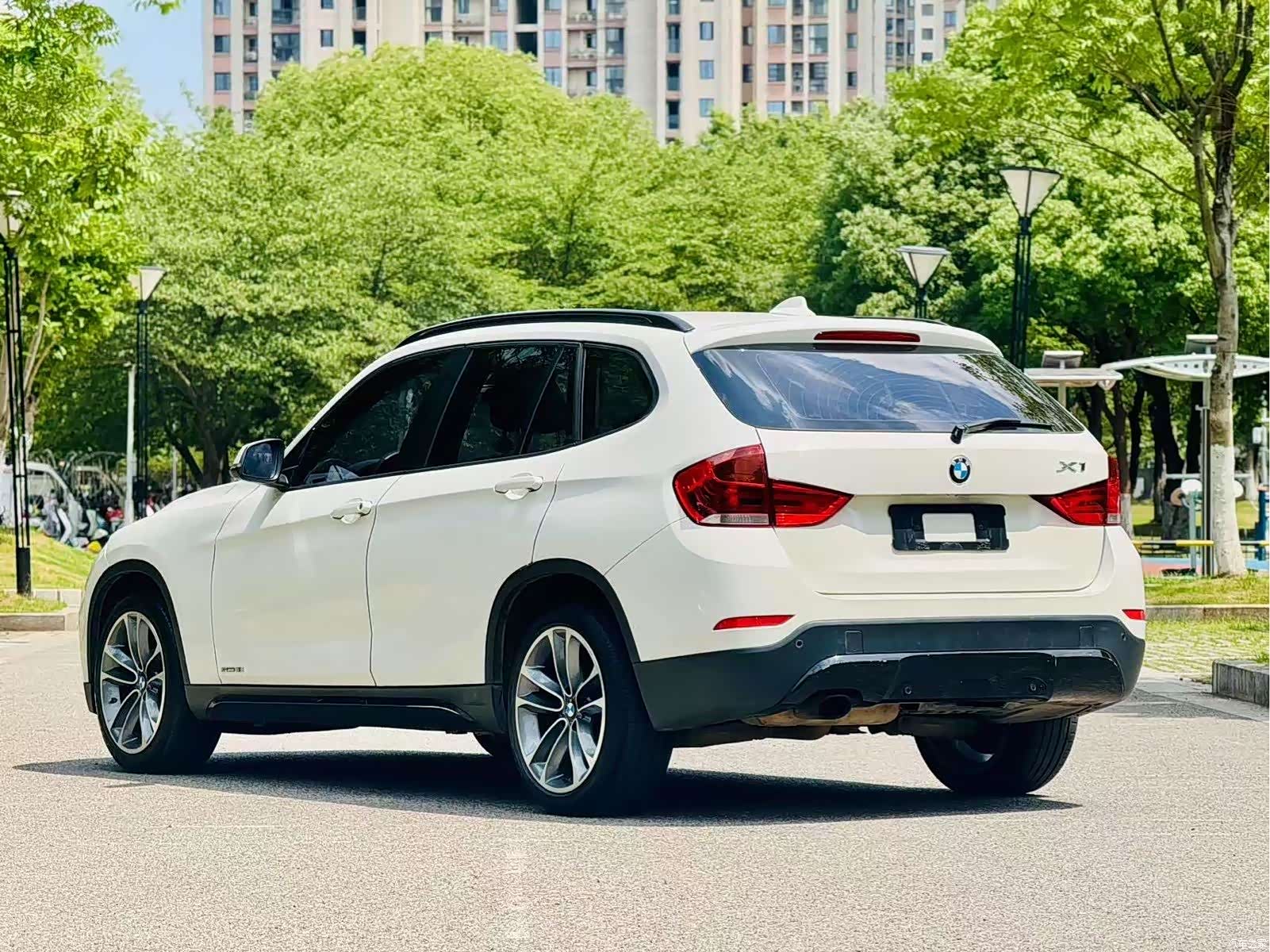 BMW X1, 2014 все фото