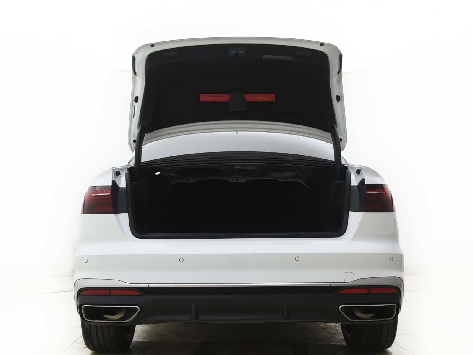 Audi A4L, 2024 14
