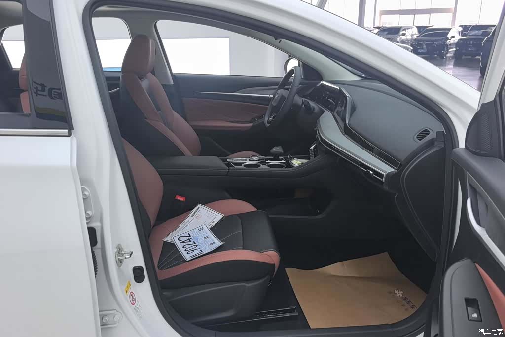Changan Eado, 2024 8